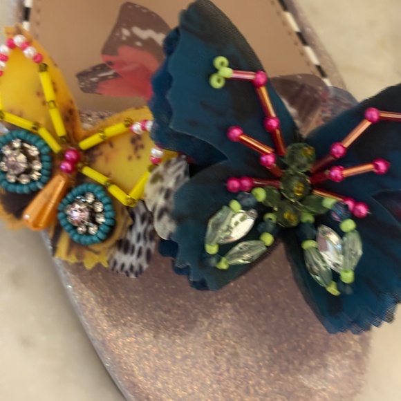 Designer Betsey Johnson Strappy Fancy Open Toe Elegant Heels Emblished Strap - Picture 8 of 13